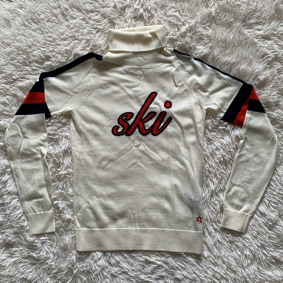 Perfect moment merino wool ski sweater in excellent condition - Picture 2 of 11